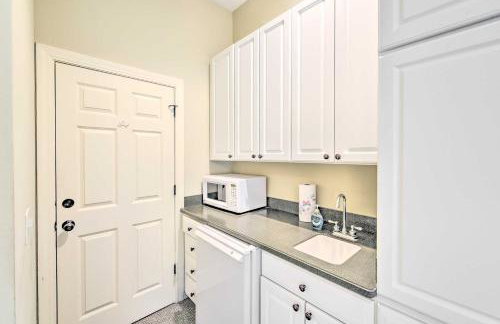 7 Mi to Beach Bluffton Cottage with Furnished Patio - Photo 21