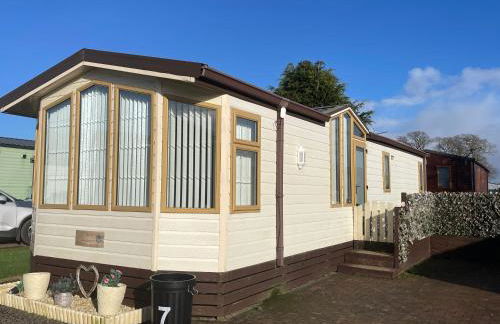 7 Rannoch Row, lovely holiday static caravan for dogs & their owners. - Photo 4