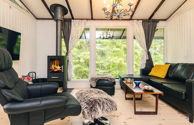 4 Person Holiday Home in Skibby - Photo 14