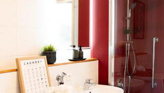 LuBu Stay Central, Cozy, with Workspace and Parking - Foto 4, Shower