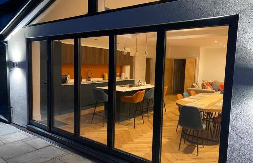 Serene Stays - Foto 42