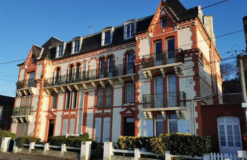 Grand studio face à la mer - Photo 14