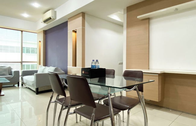 Modern Look And Comfort 2Br Kemang Village Apartment - Photo 34