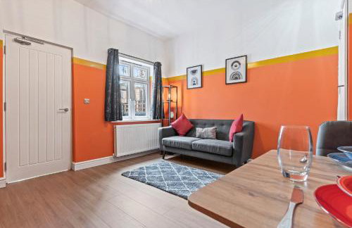 4 Bedroom, 2 Bath in NewCastle Town Centre - Foto 1