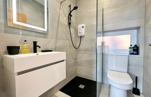 Sleek Stylish 1 Bedroom Leeds City Apartment - Foto 9