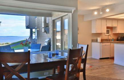 Beachfront Condo - Mutiny Bay by Avantstay Views - Photo 12