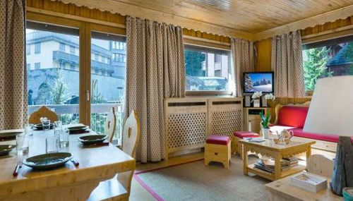 Appartement familial skis aux pieds à Courchevel 1850 - FR-1-575-161 - Photo 2
