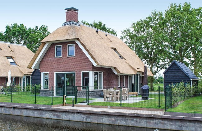 Villa in Friesland With Waterfront Garden - Foto 22