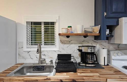 Studio 431-Vet owned 14 miles to Ft Moore - Foto 9