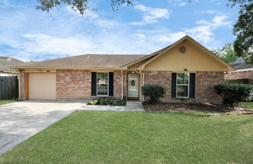 Cozy 3BR Retreat Near NASA and Hobby Airport - Foto 12