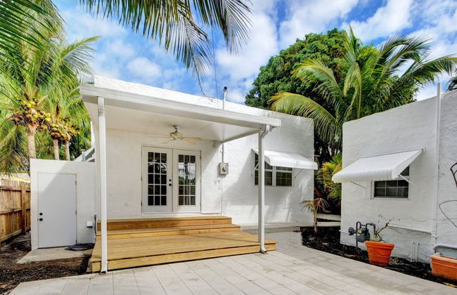 Sunset Cottage West Palm Beach/close to Downtown/ Shops/ Pet Friendly - Foto 1