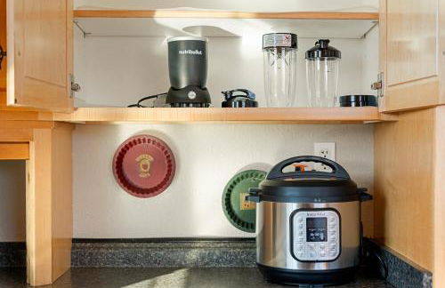 Luxury Shasta Vista Retreat & Basecamp - Sauna & Jacuzzi - Foto 42