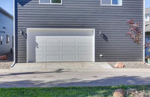 Spacious, Rustic Spearfish Home Walk to Downtown! - Foto 35