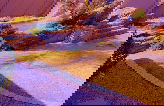 Or Tambo Airport Holiday Home - Photo 54