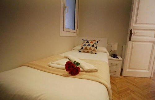 Barcelona4Seasons - Sagrada Familia - Foto 11