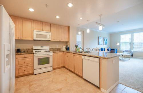 Luxury Irvine Spectrum 2 bedrooms 2 Bathrooms Kitchen pool Apartment - Foto 9