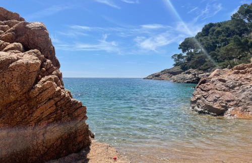 Tamariu Beach 1- Beachfront Home with wifi views - Foto 23