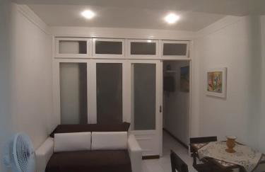 Copacabana, 1 quarto vista mar confortavel 100m da praia - Foto 4