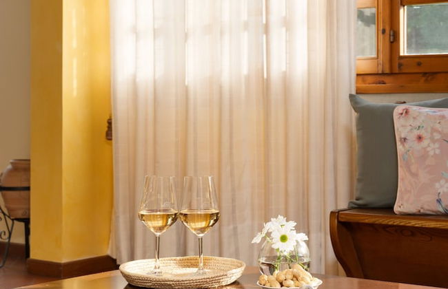 Renovated Farmhouse Near Florence - Photo 8