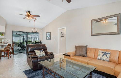 Waterfront Paradise! Heated Pool, Dock, Grill, Fishing near restaurants and shops - Foto 19