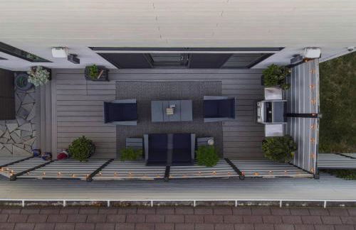 3 bed 3 bath Modern Luxury Home with Hot Tub and Rooftop Patio - Foto 43