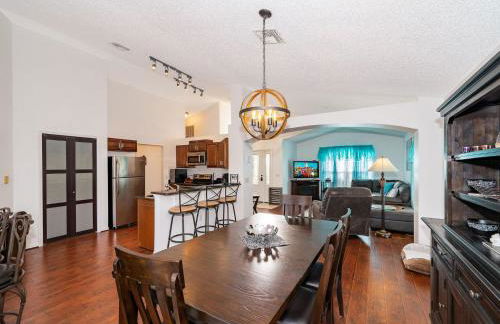 Holiday Home Nur wenige Minuten von Disney Pool- Spa und Seeblick by Interhome - Foto 1