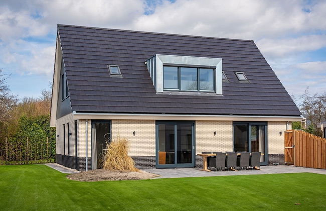 Holiday Home on Texel With Private Terrace - Foto 1