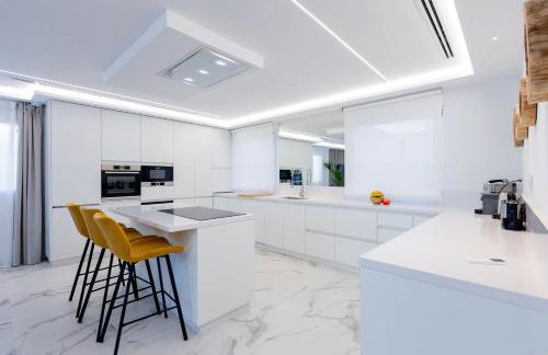 VILLA NICOLE wifi, gym, Heated Pool - Foto 20