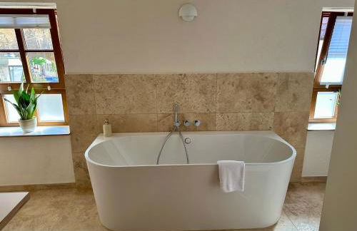 Neue Neunzehn - Stadthaus, 2DZ, 2Bäder, Kamin - Foto 22