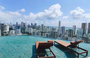 Flat Luxo em Boa Viagem perto de Restaurantes e do Aeroporto - Foto 16