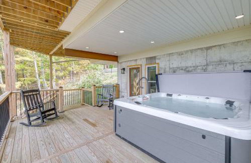 Mtn Views and Spacious Deck! Modern Caldwell Getaway - Foto 2