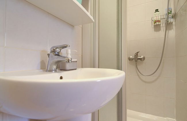 Chic and Charming Krk Downtown Apartments - Photo 26