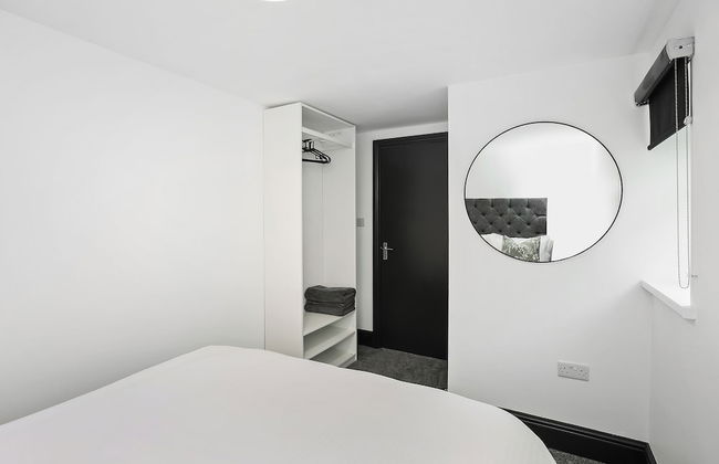 TYME Suites on Humber - Photo 4