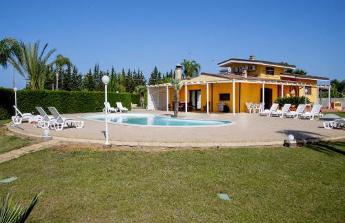 Villa Near Gallipoli w/ Pool - Foto 61