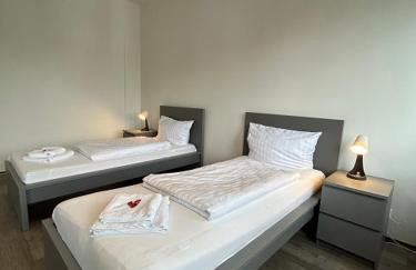 BoLA 11 Monteurzimmer Hamburg Nord Bad & Küche extern - Foto 2