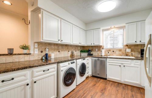 Waterfront Condo on Lake Conroe with Boat Launch! - Foto 9