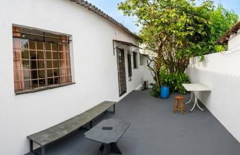 Casa Inteira Com Total Privacidade e Quintal - Foto 1