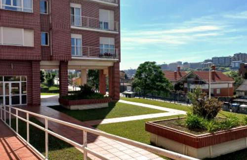 Apartamento, zona residencia con piscina, cerca de las playas en Santander - Foto 28