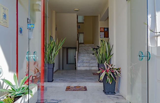 Saint-Trope Studios - Photo 34