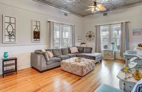 Families Welcome! Historical Hideaway in Palmetto - Foto 6