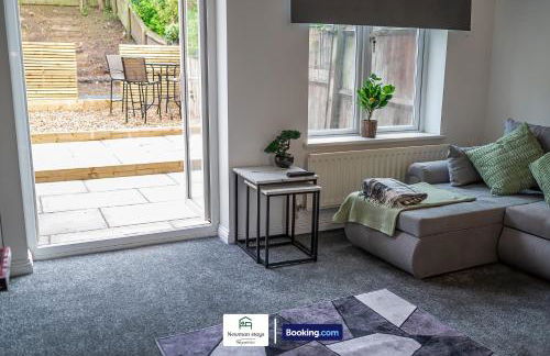 Charming Entire House By Newman Stays Short Lets & Serviced Accommodation Bingham With Free WiFi, Smart TV & Great Location - Foto 19