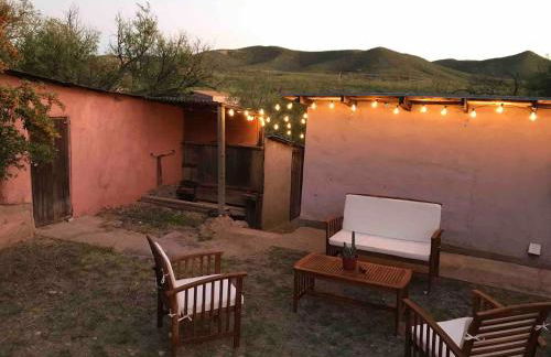 1900s Miner's cabin behind Tombstone Brewery - Foto 35