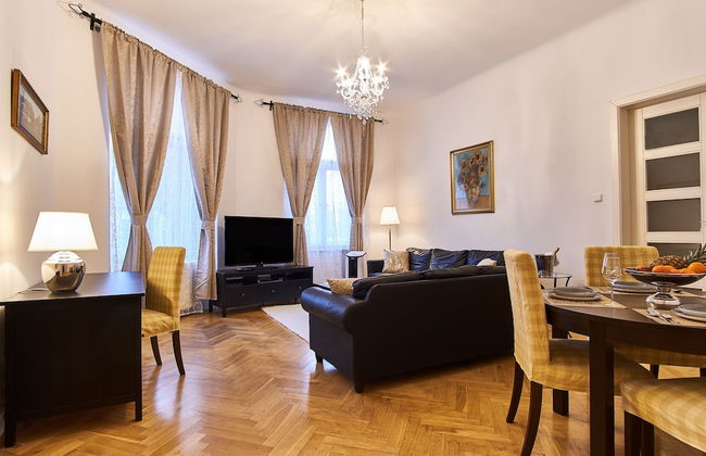 Old Town Square Royal Apartment - Photo 16