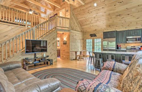 Palmerton Cabin with Game Room about 5 Mi to Blue Mtn - Foto 3