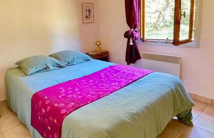 Maison en forêt, calme, proche village et piste cyclable - meublé 3 étoiles - Foto 14