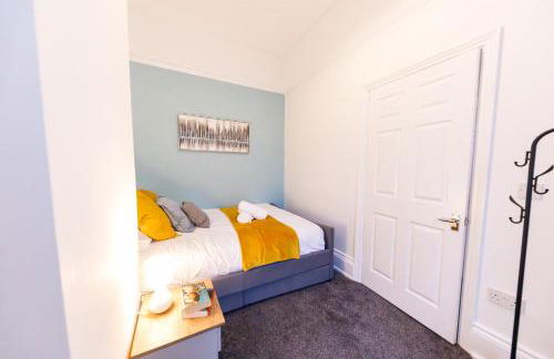 3Bed Cottage - WiFi & Parking - Perfect for Contractors - Foto 12