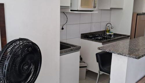 Apto6 com WI-FI e garagem e 100 a av Brasil - Foto 5