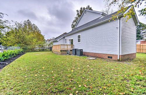 Bright Norfolk Home with Deck Less Than 3 Mi to Town! - Foto 27