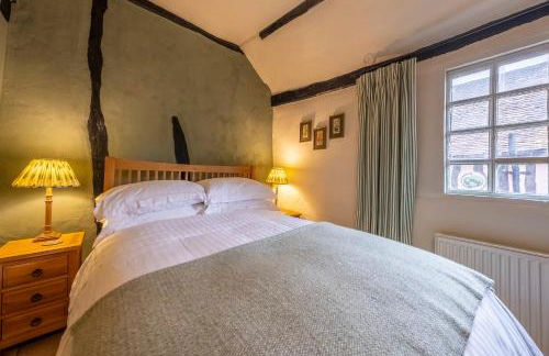 Medieval cottage in rural village - Duke's Lodge - Photo 4