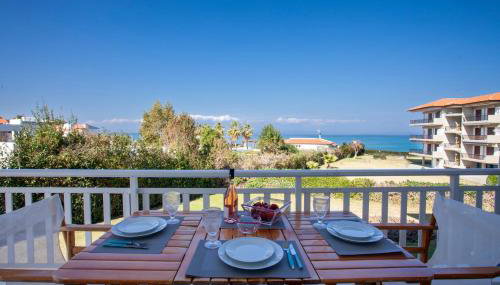Calypso beach front apartment - Foto 2
